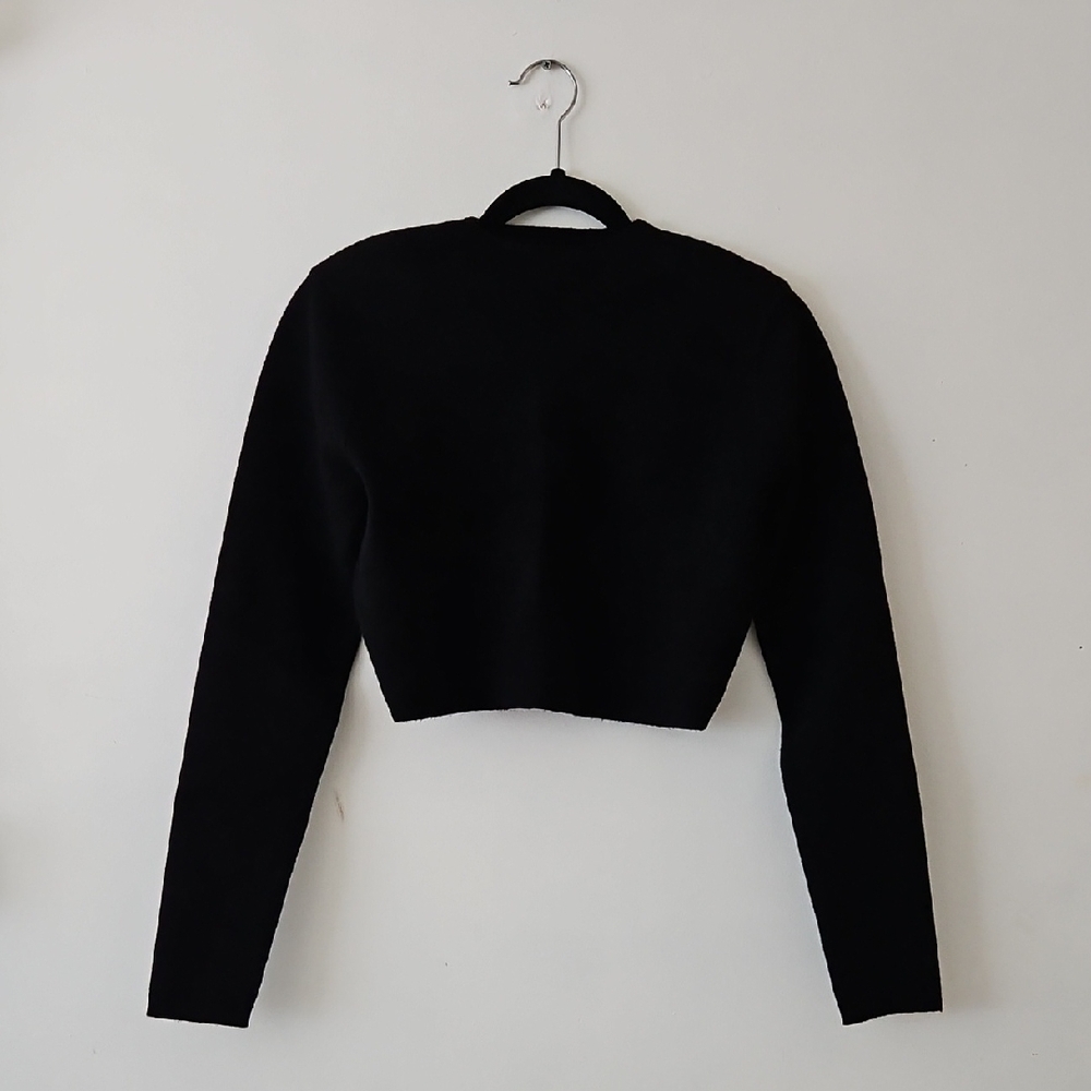 Forever 21 Black Cropped Sweater